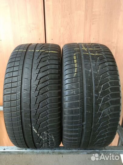 Hankook Winter I'Cept Evo2 W320A SUV 295/35 R21