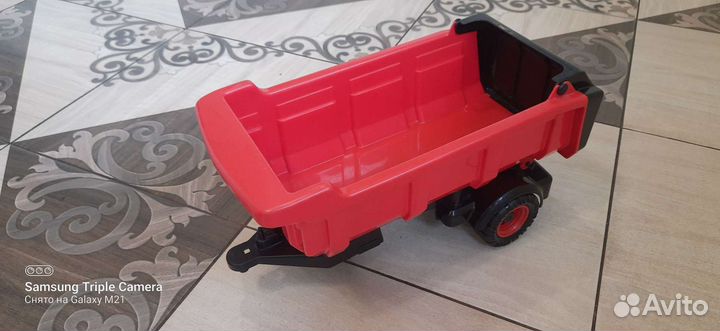 Трактор с полуприцепом Полесье