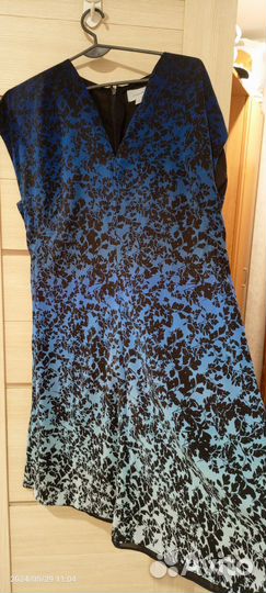 Шелковое платье Jigsaw