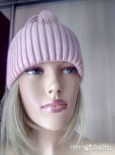 Шапка женская вязанная
