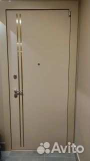 Дверь с новостройки