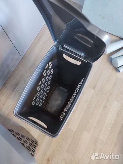 Продам пластиковые контейнеры