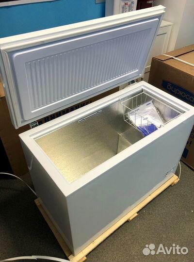 Морозильный ларь новый