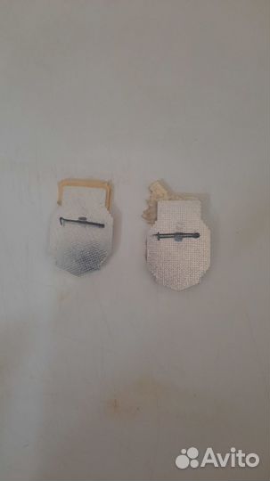 Продаю значки