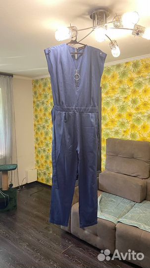 Комбинезон женский