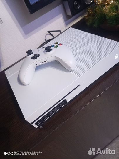 Xbox one с 1Тб.с играми