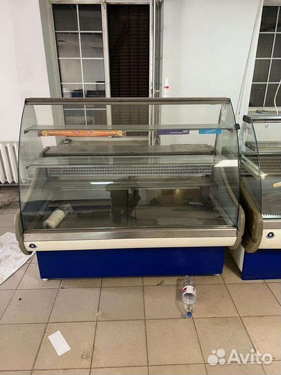 Холодильник витрина бу