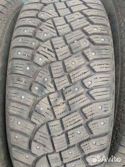 Continental IceContact 2 215/65 R17 T