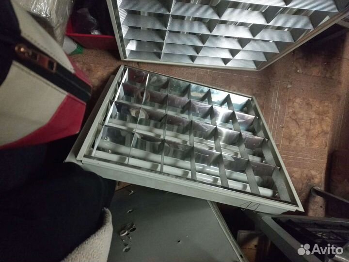 Лампа потолочная бу