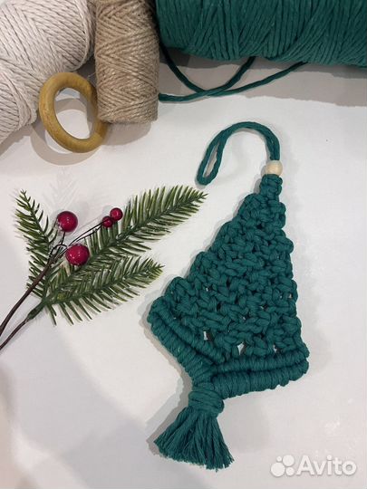 Игрушки на ёлку макраме