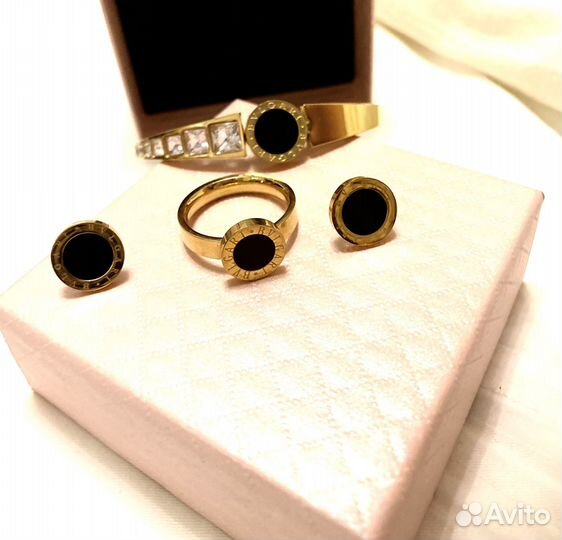 Комплект украшений