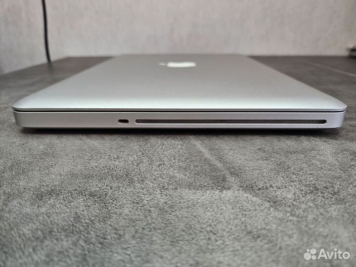 Apple MacBook Pro 13