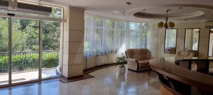 2-к. квартира, 54 м², 2/10 эт.