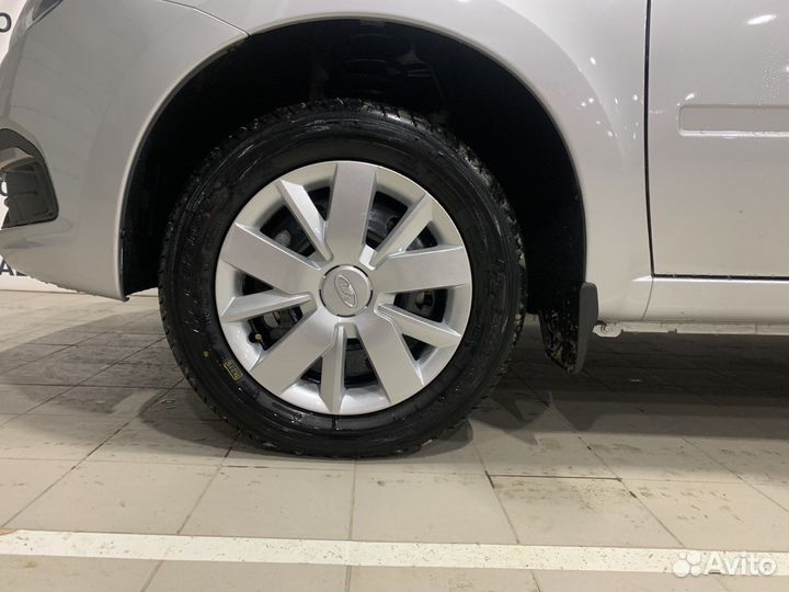 LADA Granta 1.6 МТ, 2025