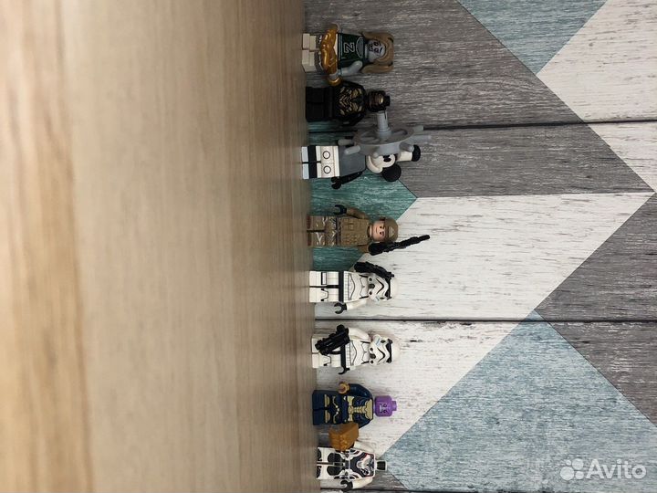 Лего минифигурки оригинал