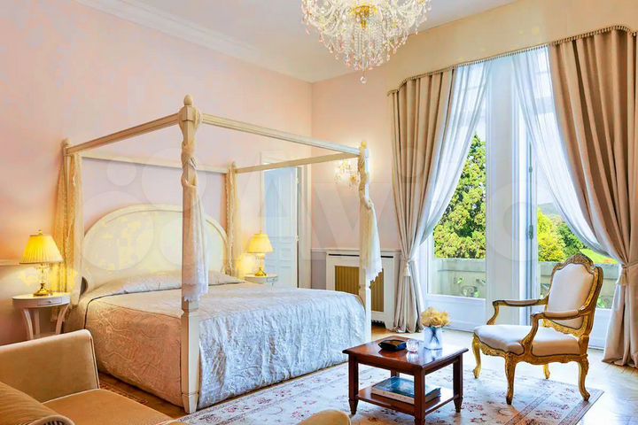 Заповедный замок 5*