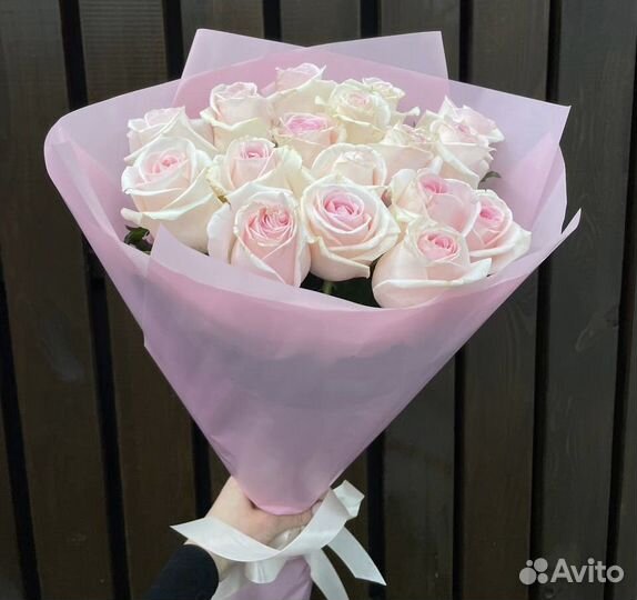 51 роза шок цена оптом от 15 роз букеты