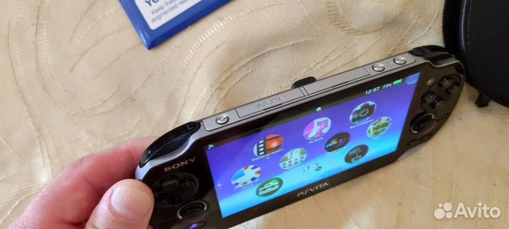PS Vita Oled, 128гб., 6149 игр + куча ретро игр