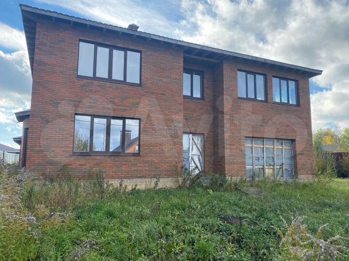 Дом 280 м² на участке 15 сот.