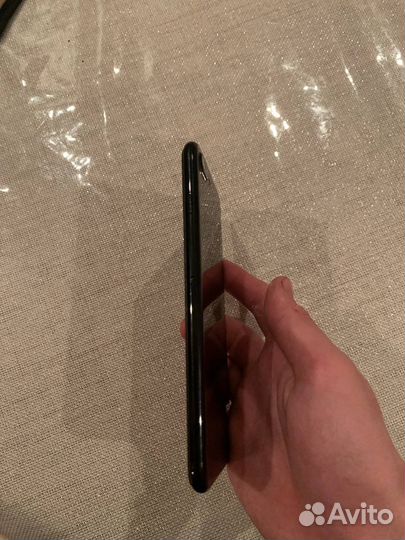 iPhone 7 плюс 128 гб jet black