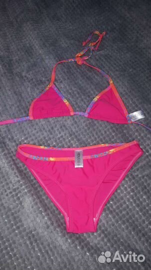 Купальник новый для девочки 134
