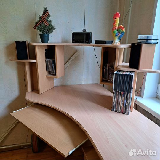 Стол письменный / компьютерный бу