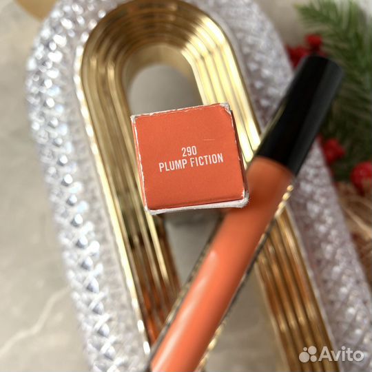 Блеск для губ MAC увлажнение и питание