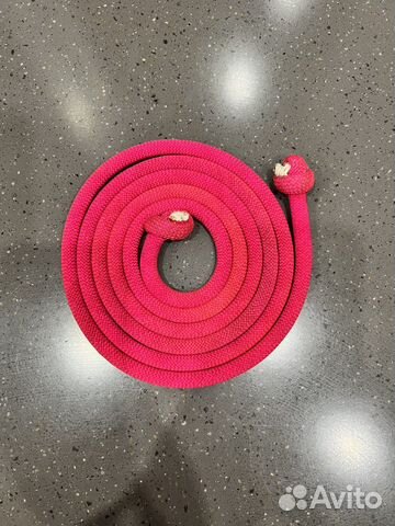 Продам скакалку для художественной гимнастки