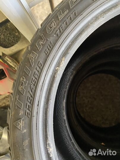 Triangle Snowlink TWT02 225/45 R18