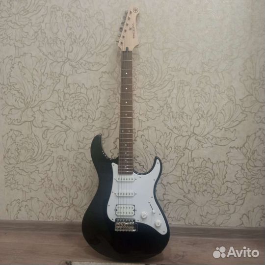 Электро гитара