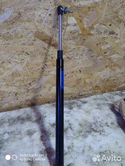 Амортизатор крышки багажника, L, jeep zj