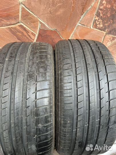 Triangle TH201 Sportex 265/35 R20 99Y