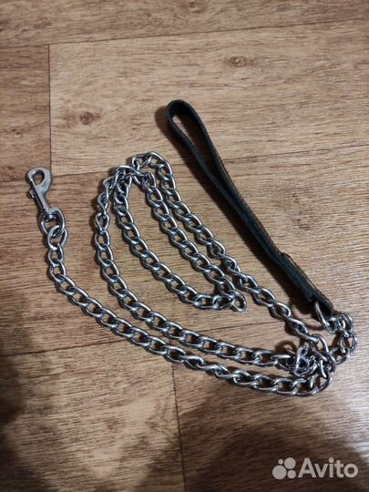 Поводок с карабином