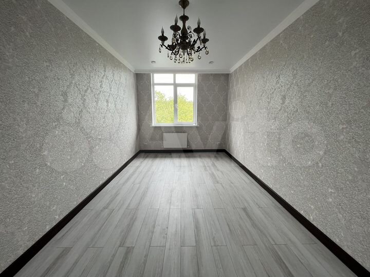 2-к. квартира, 72,3 м², 5/5 эт.