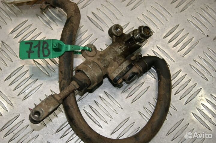 Цилиндр тормозной задний Suzuki GSX-R400R