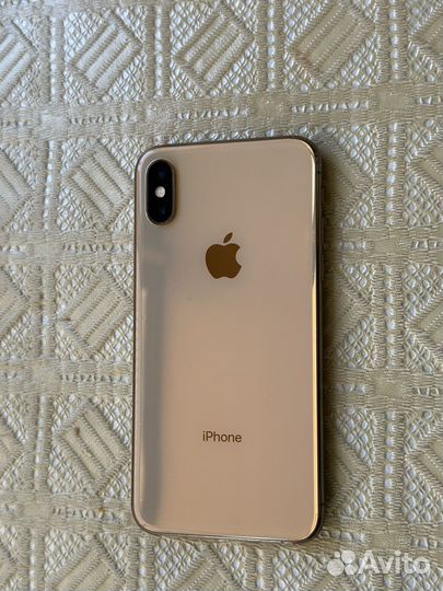 iPhone Xs, 64 ГБ