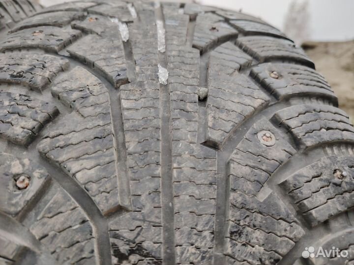 Nokian Tyres Hakkapeliitta 5 275/65 R20