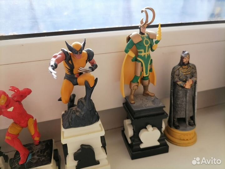 Шахматные фигуры Marvel