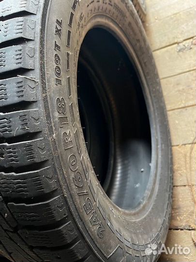 Nokian Tyres Hakkapeliitta 7 SUV 245/60 R18