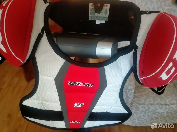 Хоккейная амуниция защита