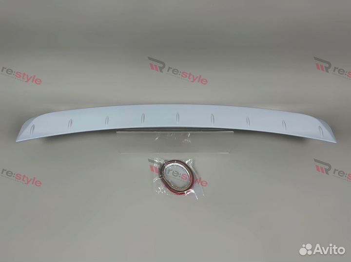 Спойлер на крышку багажника Hyandai Sonata