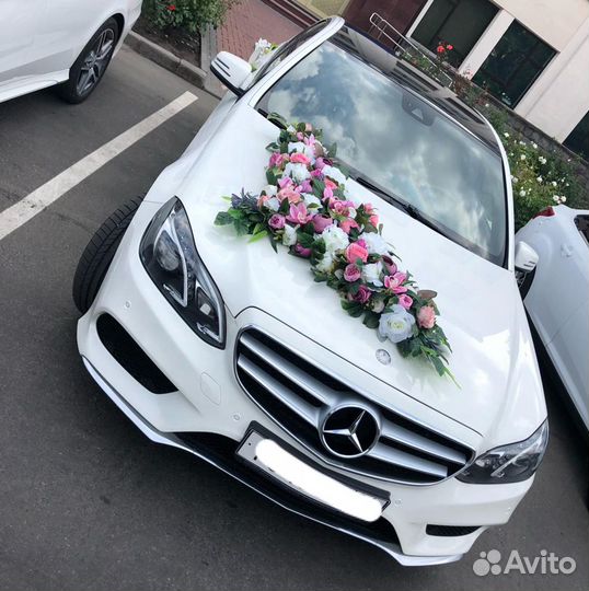 Свадебные украшения для машины