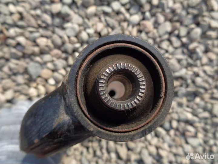 Рычаг задний левый Toyota Altezza GXE10 1G-FE