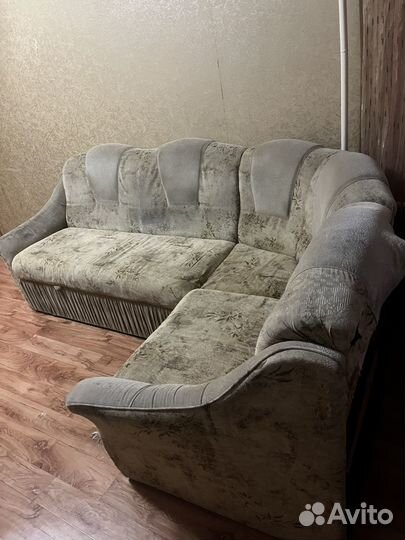 Большой угловой диван раскладной бу