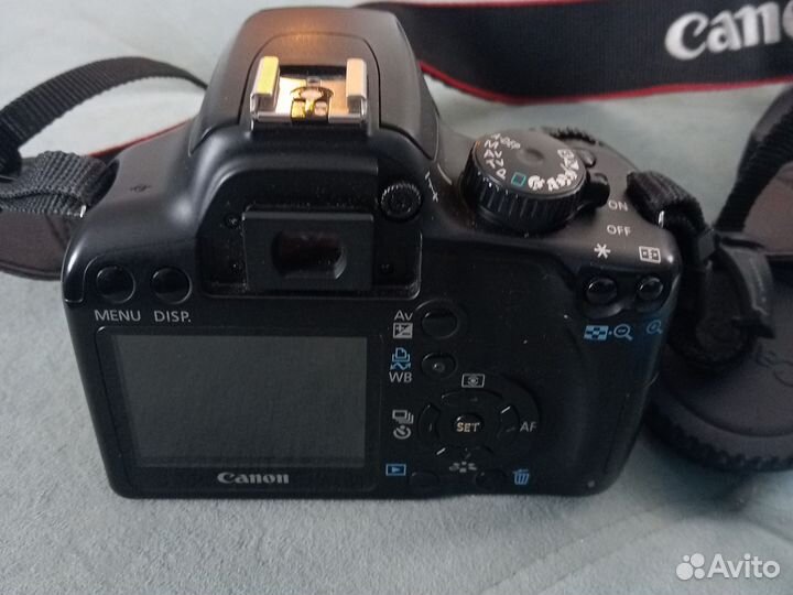 Зеркальный фотоаппарат canon EOS 1000D
