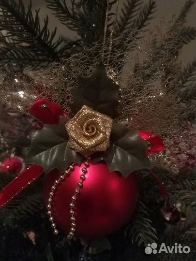 Шикарные елочные шары - 3 штуки