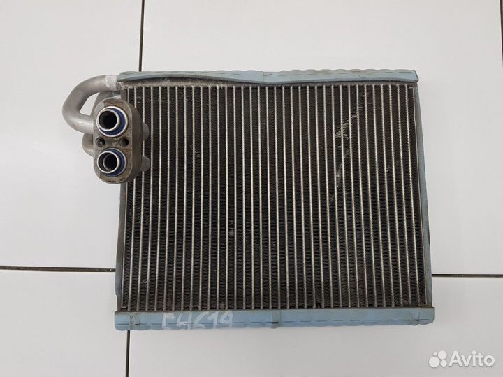 Радиатор отопителя (Kia Sorento)