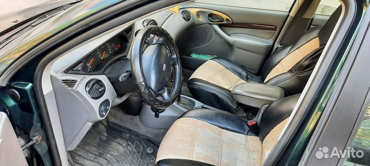 Ford Focus 2.0 AT, 2001, 250 000 км