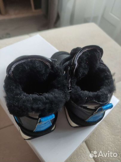 Dsquared ботинки для мальчика.р.22