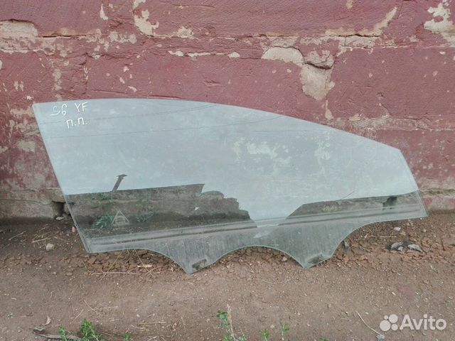 Стекло двери Hyundai Sonata 6 YF 2010